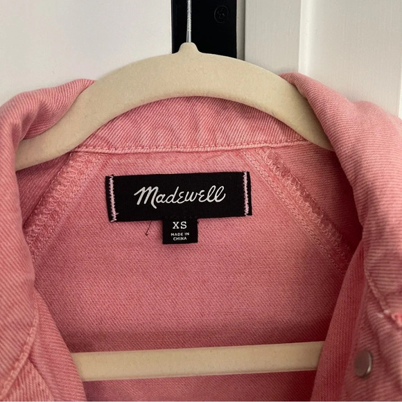Madewell The Raglan Oversized Jean Jacket in Dusty Rose Pink - Picture 5 of 7
